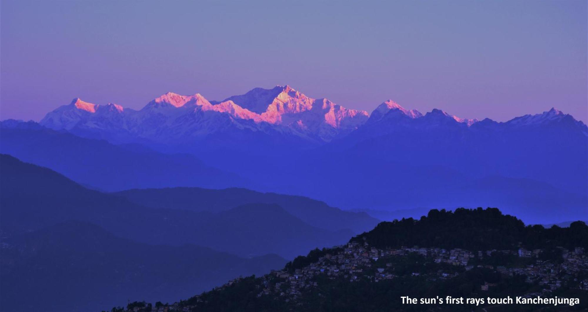 West Point Backpackers Hostel Darjeeling  Exterior foto
